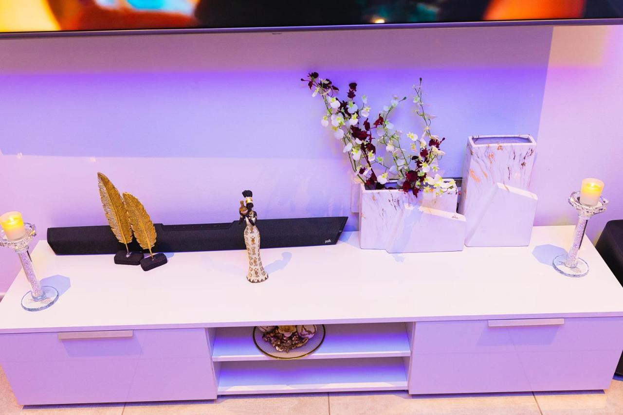 Piano And Gold At The Signature, Tetteh Quarshie アクラ エクステリア 写真